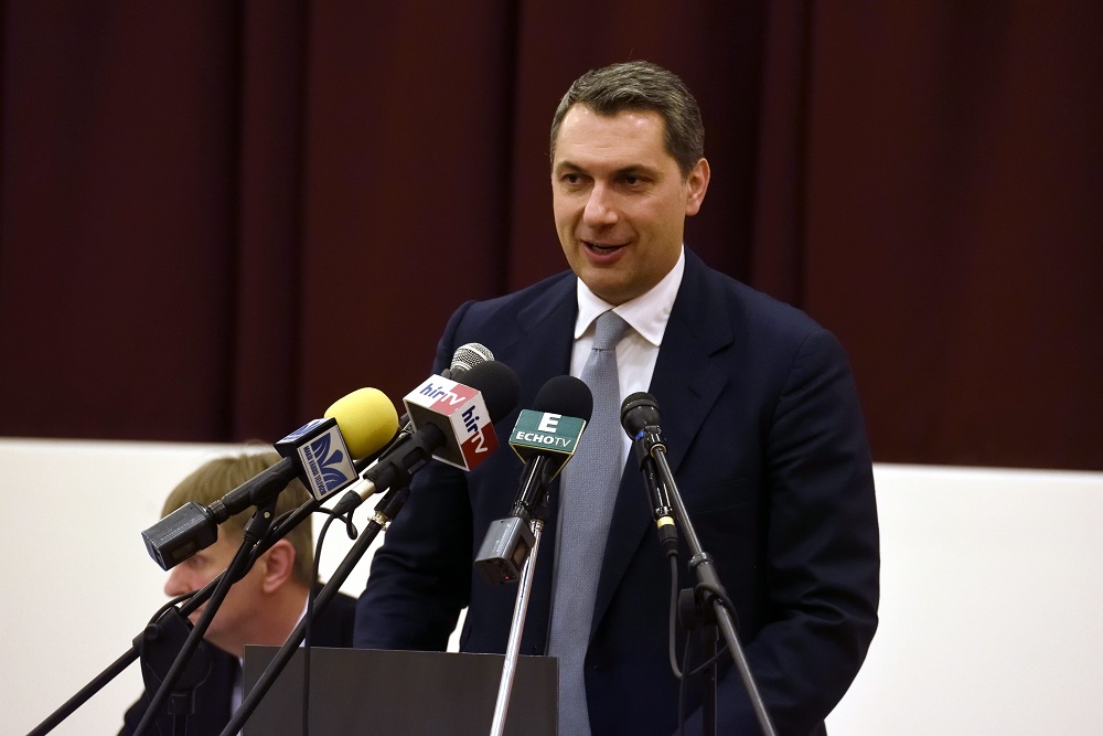 Okulhatunk a száz éve történtekből