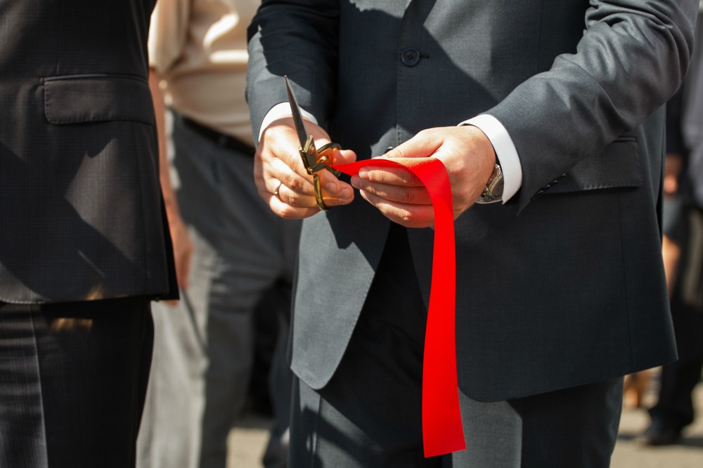 Újranyitották a bogotai nagykövetséget