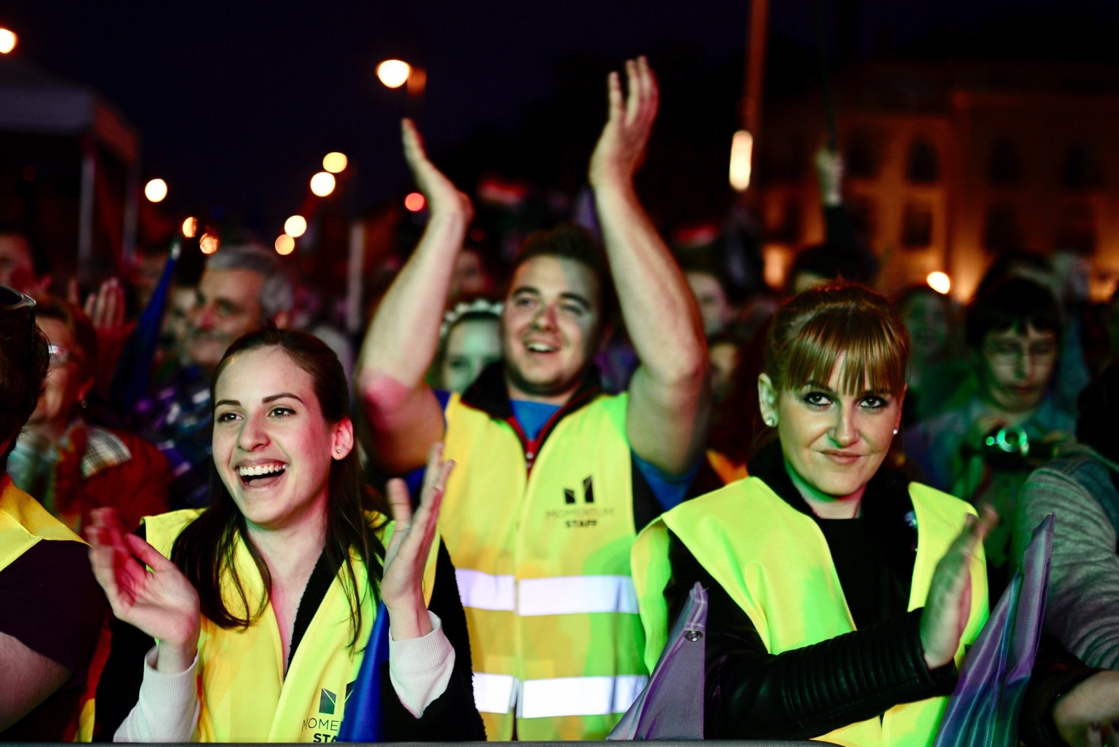 Éjszakázott és ébreszteni szeretne a Momentum