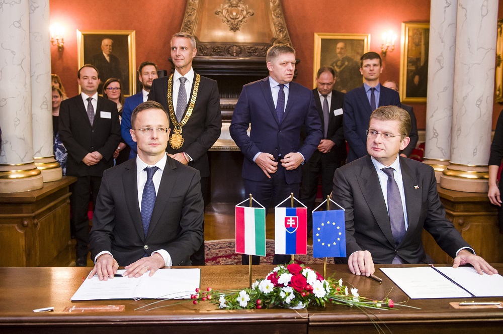 Észak-déli gázvezetéket tervez Magyarország és Szlovákia