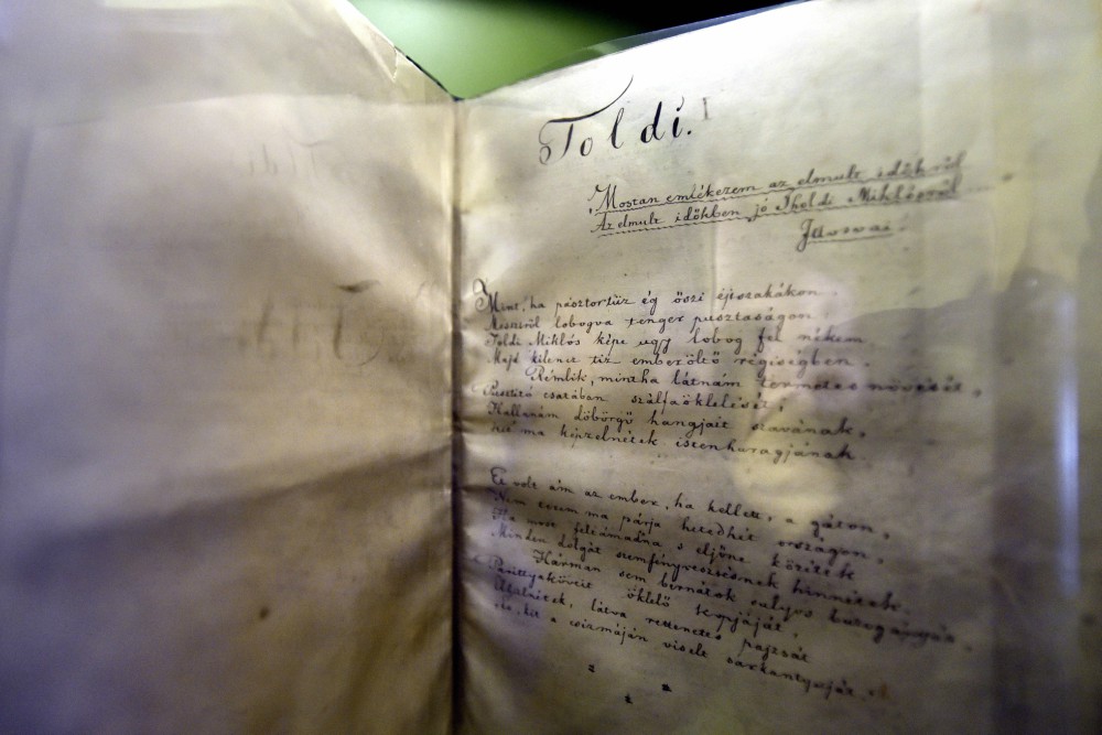 Toldi-bemutató Párizsban