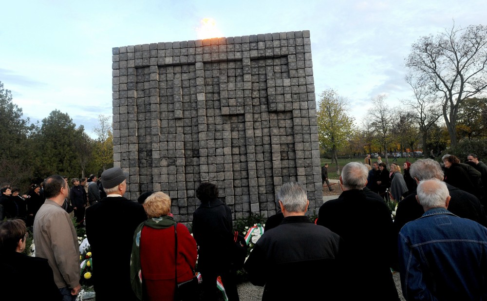 '56 szelleme fundamentum