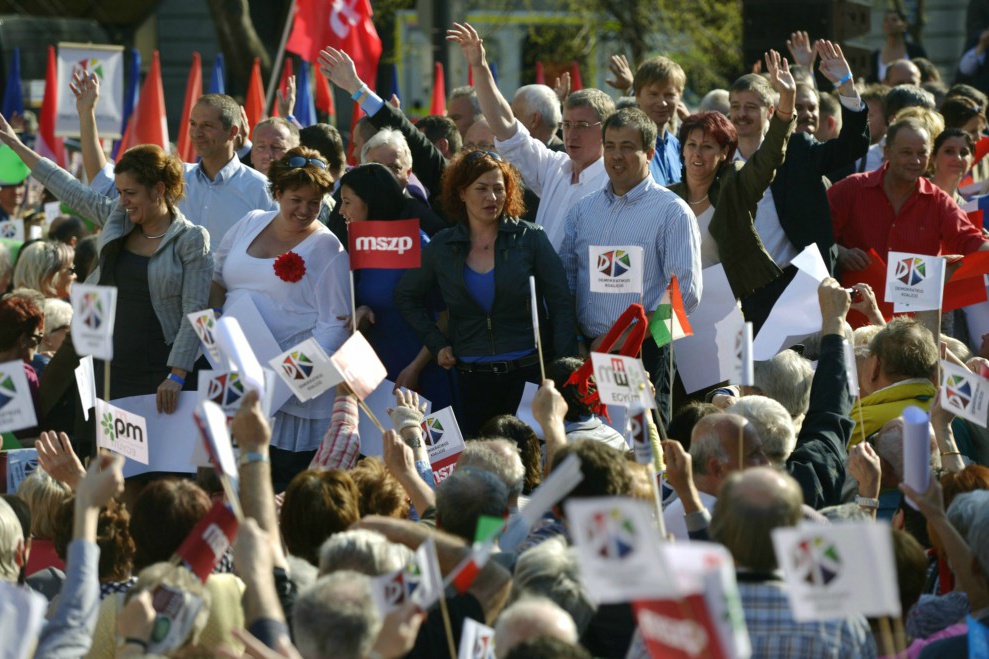 Ellenzéki összefogást szeretnének