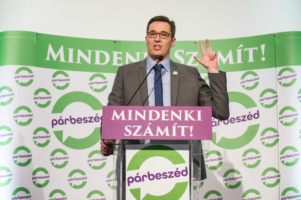 Karácsony ultimátumot adott