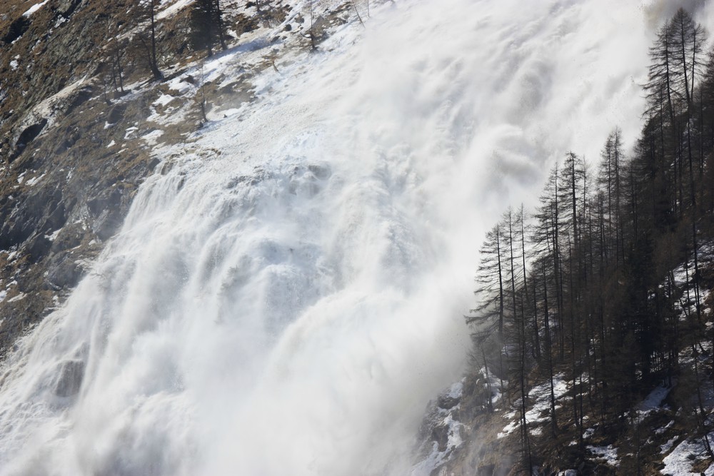 Hegymászókat sodort el a lavina Észak-Erdélyben