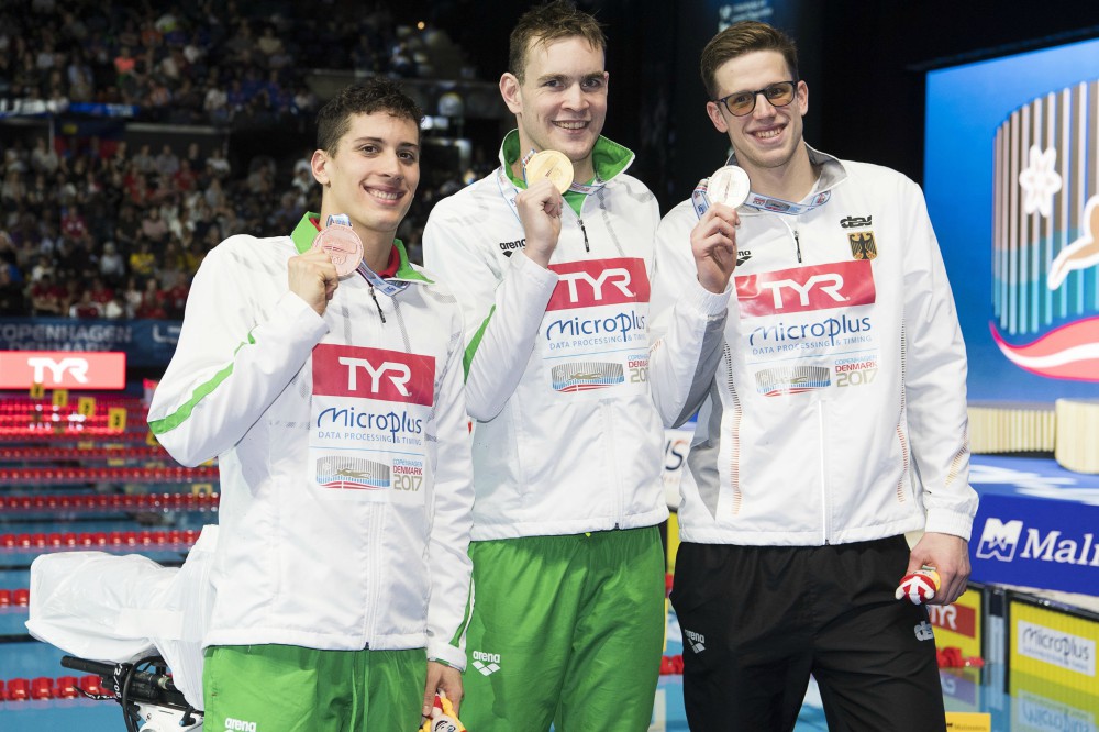 Két arany, egy ezüst és egy bronz