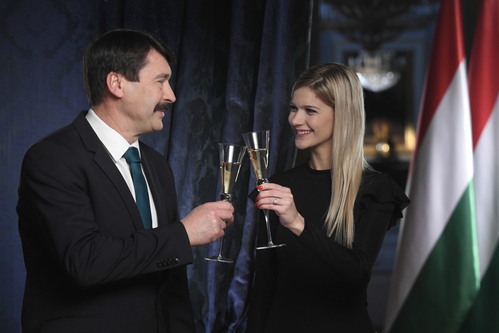 Tiszteljük egymásban a magyart!