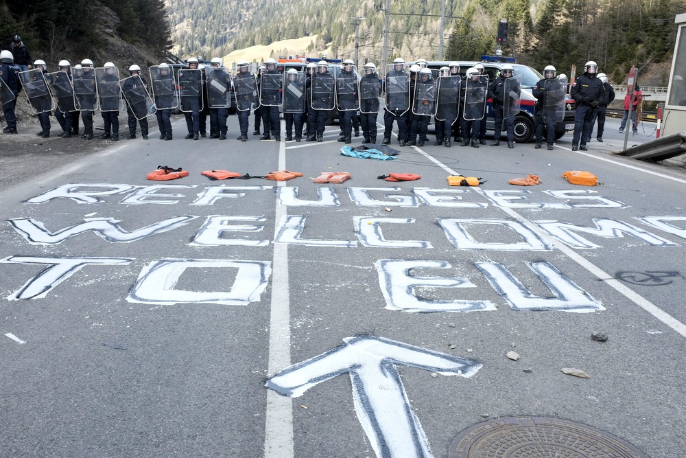 A külföldi bűnözők fele menedékkérő
