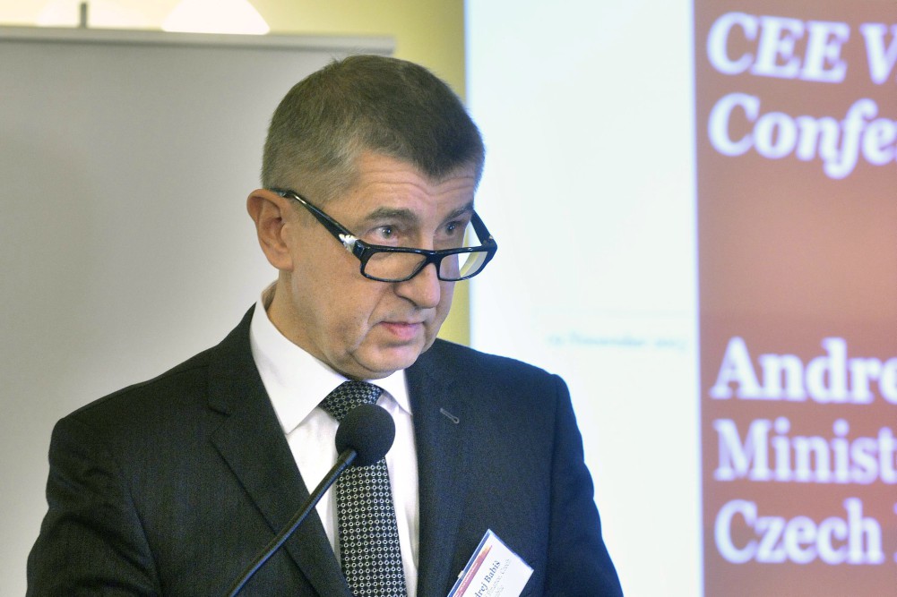 Elhalasztották a bizalmi szavazást