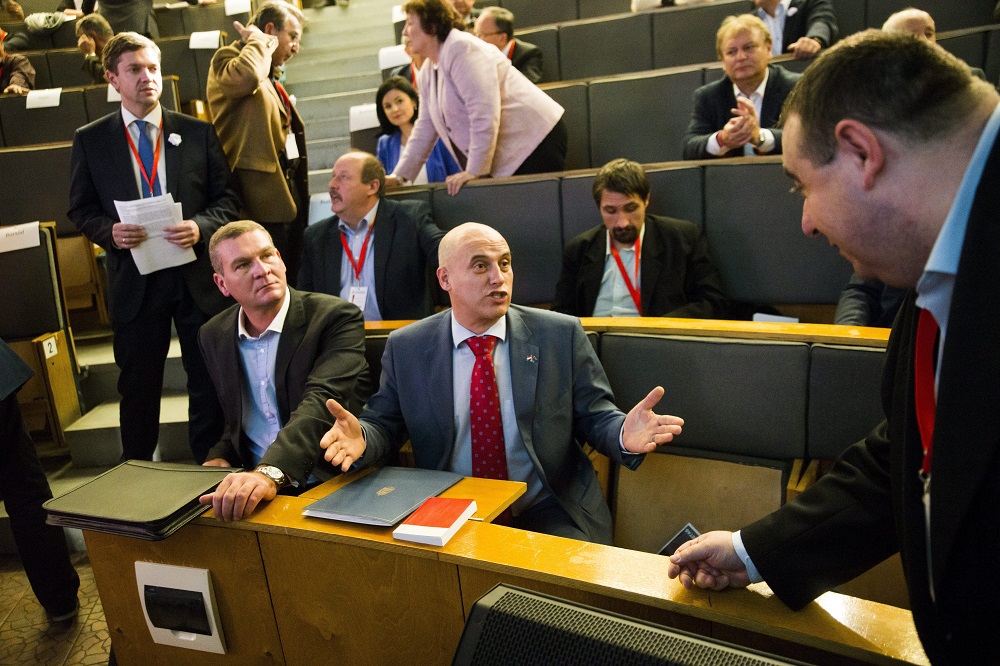 Az MSZP tele van korrupciós ügyekkel