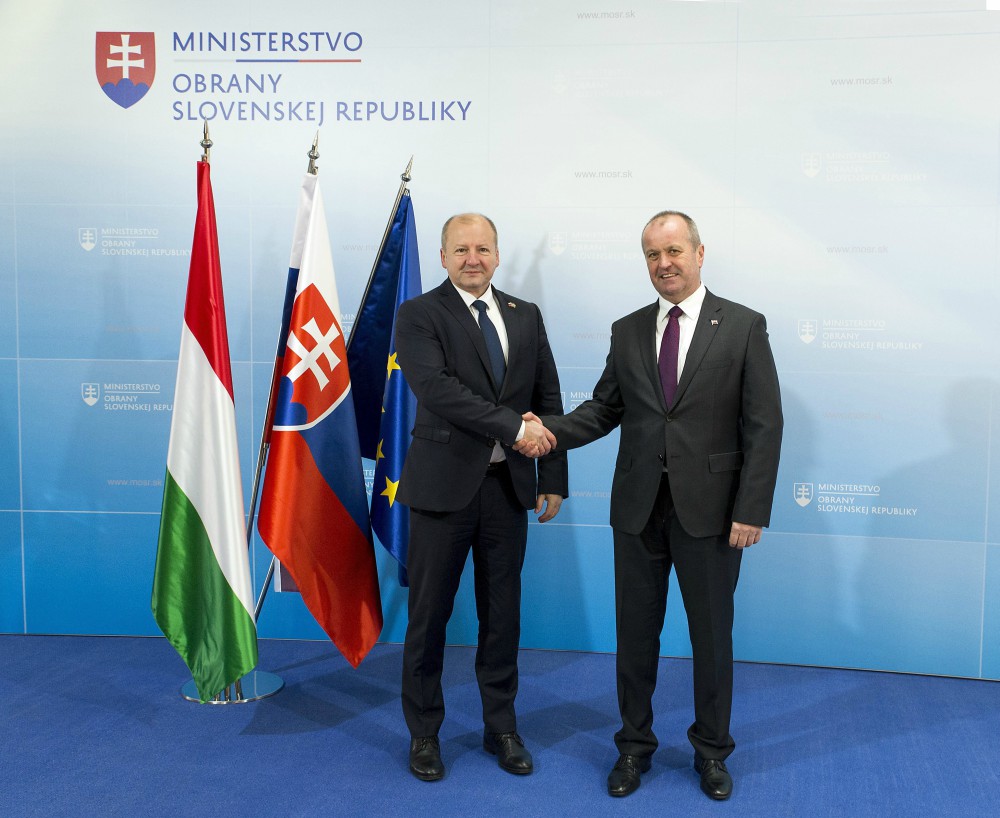 Példaértékű a V4-es együttműködés