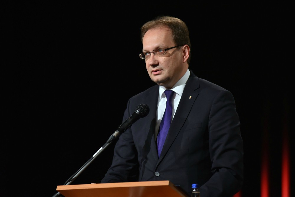 Hoppál Péter: lépni kellett, hogy megállítsák „Gyurcsány hazugsággyárát”