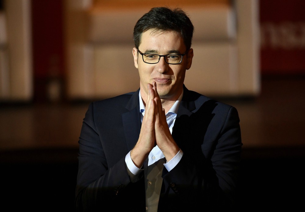 Karácsony mindenkit „átvert és elárult”