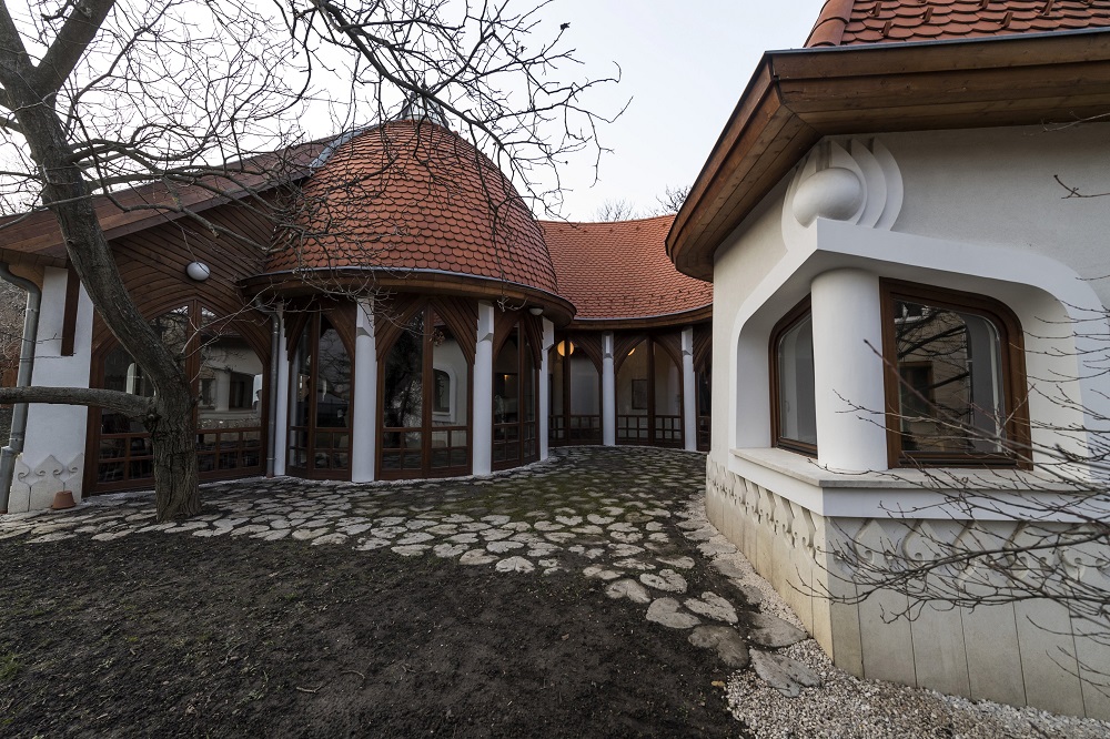 Látogatható a Makovecz Központ és Archívum