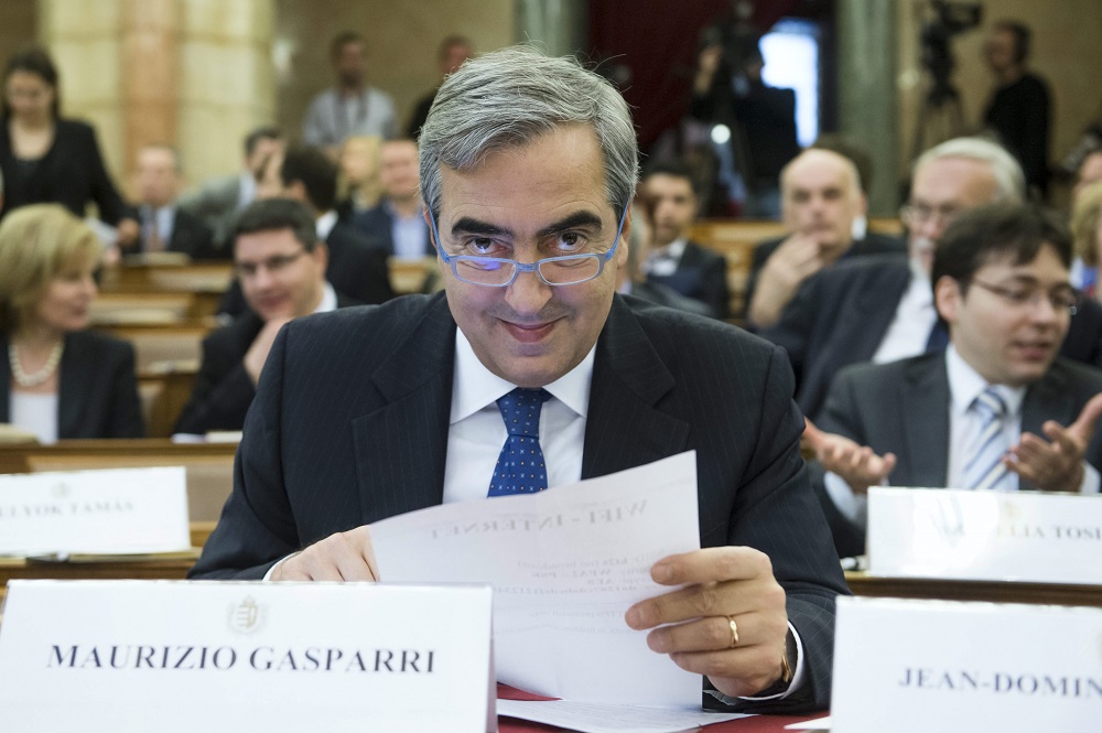 Orbán Viktor migrációs politikáját osztják