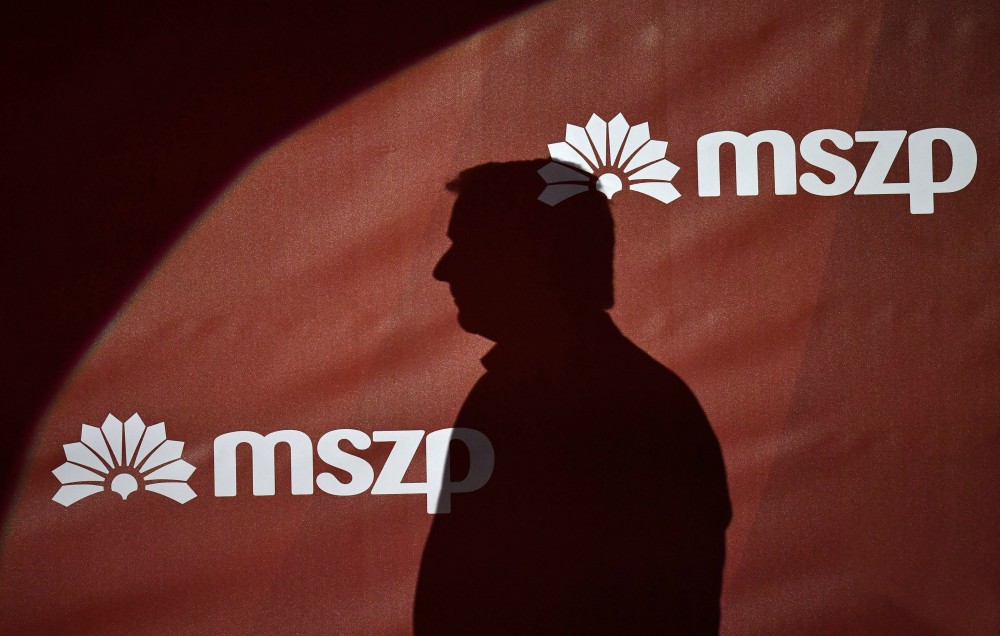 Az MSZP feljelentette Orbán Viktort