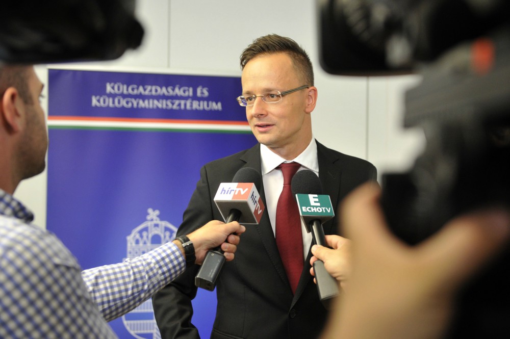 Szijjártó Péter válaszolt Schulznak
