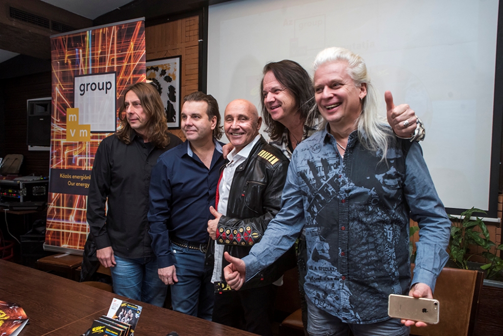 Duplalemezzel jelentkezik az Edda