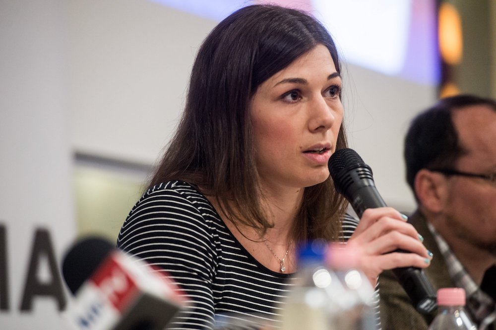 Bősz Anett: Hozni jöttünk, és nem vinni