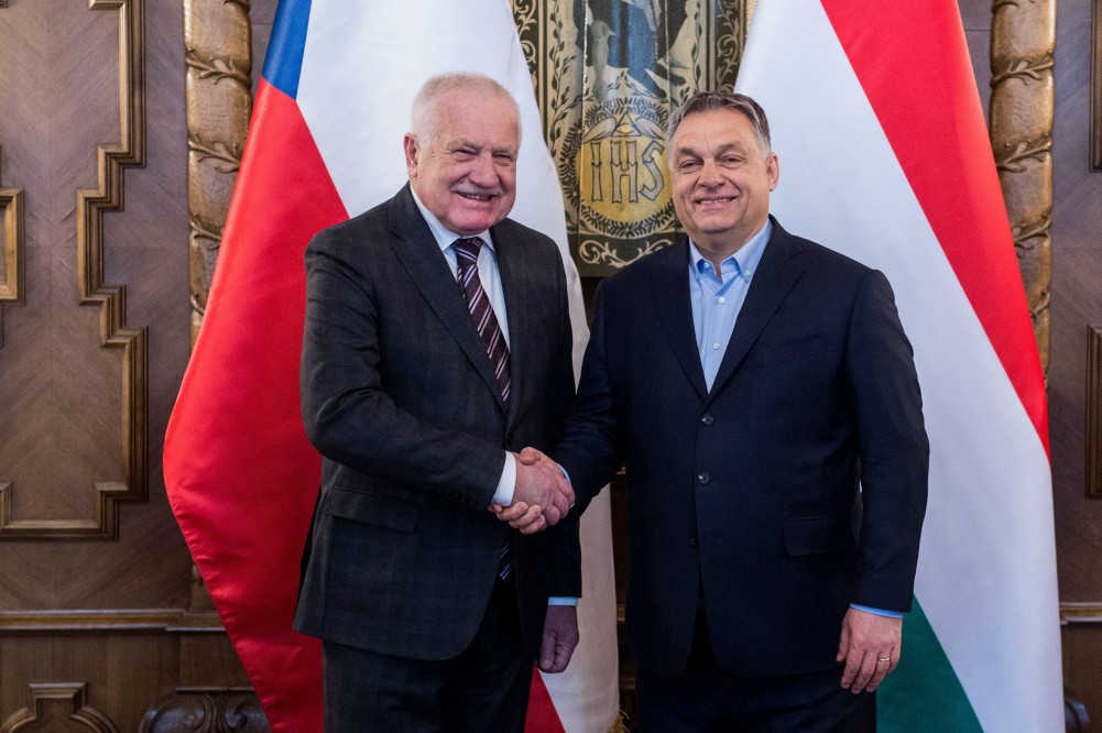 Európának nincs szüksége a jelenlegi népvándorlásra