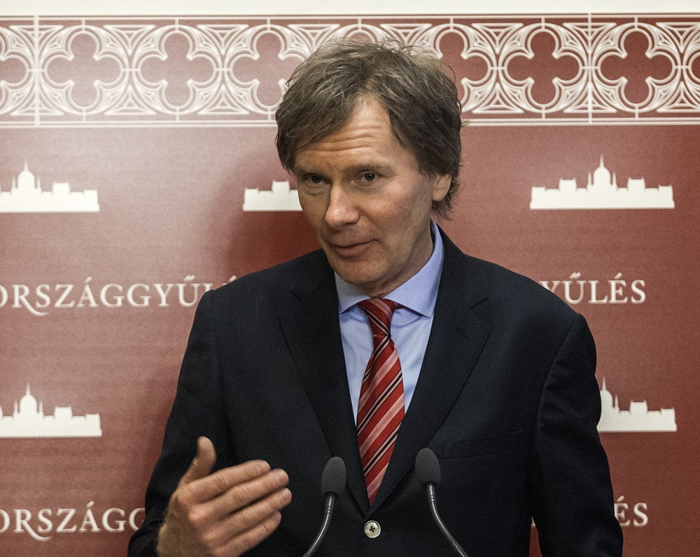 Fodor Gábor ezt is jobban tudja