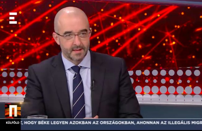 A Kormányinfónak van egy sajátos rendje