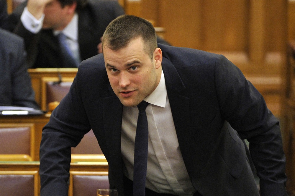 A Jobbik változásokat sürget