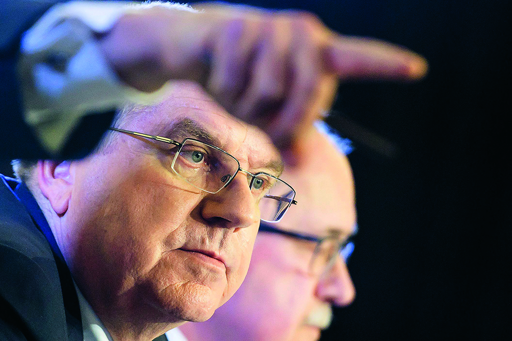 Változatok aljas diplomáciára