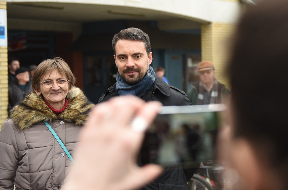 Nyugdíjasoknak ígérget a Jobbik