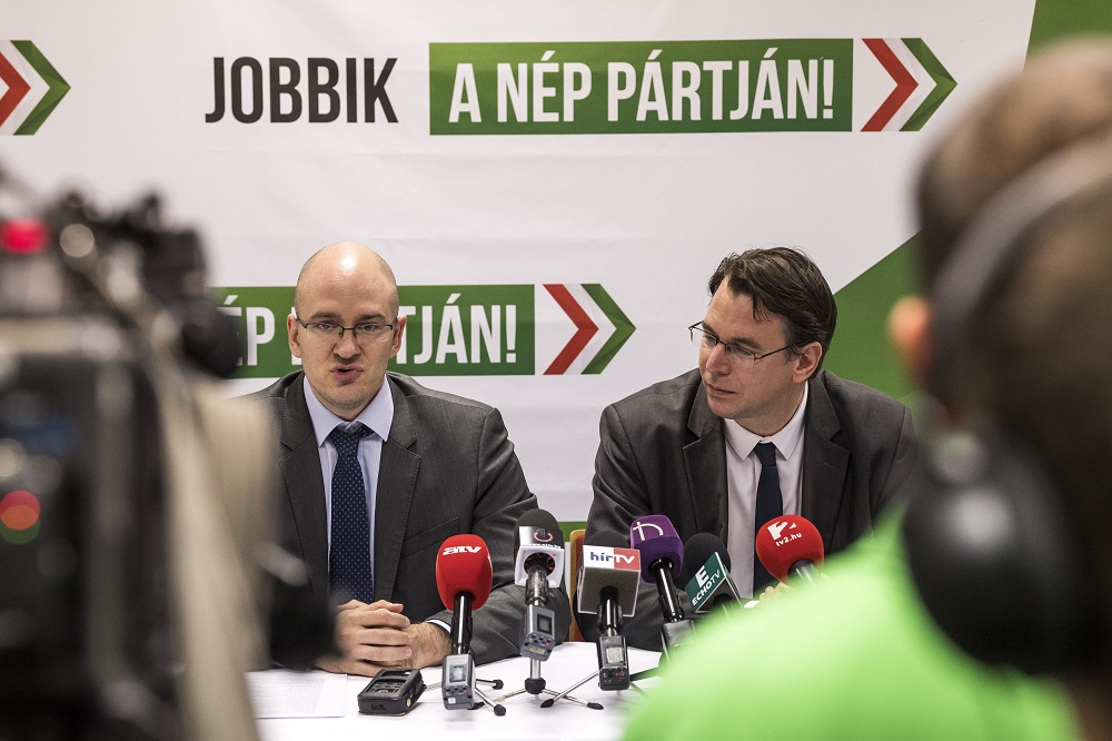 A Jobbik bocsánatkérést vár