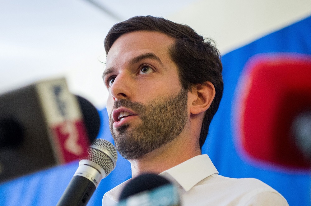 Hoppon maradt a Momentum