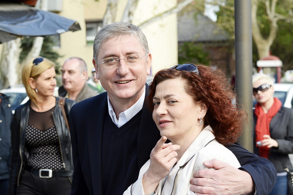 „Nyilvántartanak, mert nyilván tartanak tőlünk”