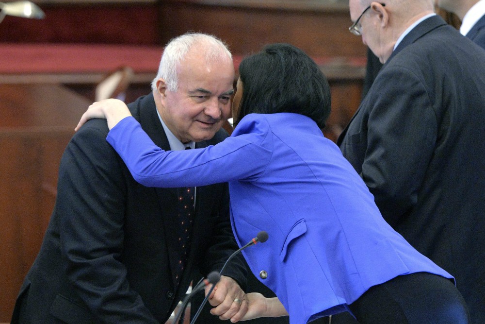 Migránsszállót csinálna az egykori kórházból?