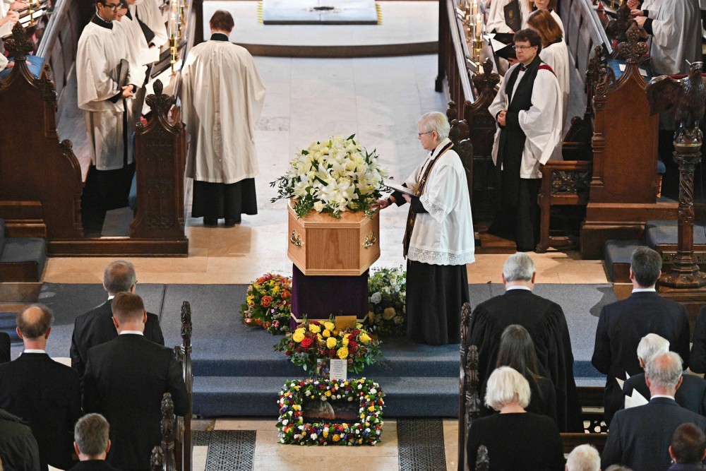 Búcsút vettek Stephen Hawkingtól