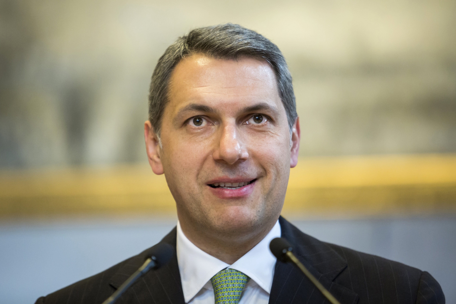 Ömlenek az instrukciók Orbán Viktor leváltására