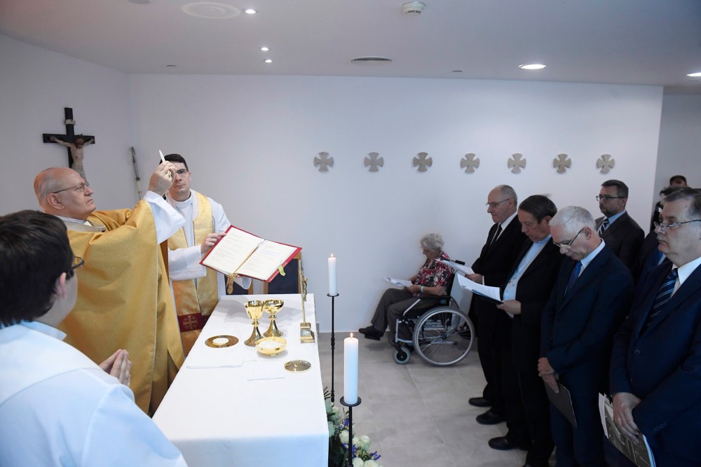 Mindenhez ember kell