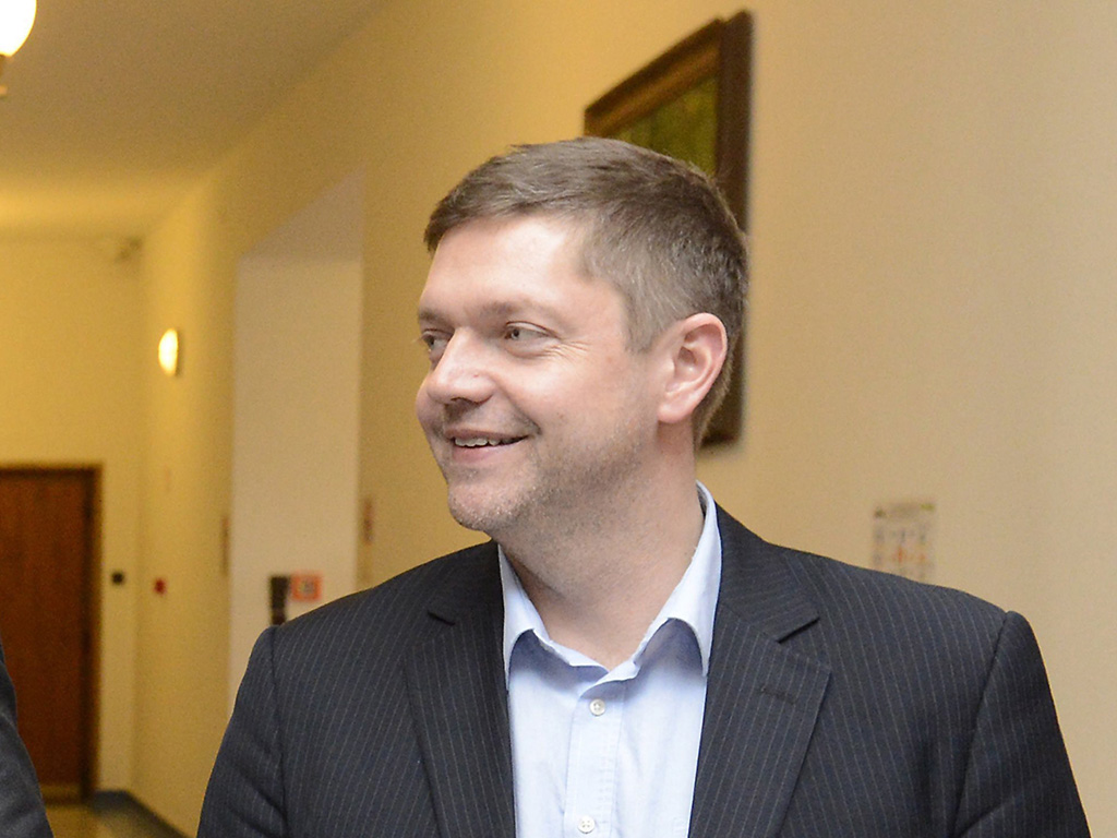 Az MSZP-Párbeszéd leadta az ajánlásokat az EP-választásra