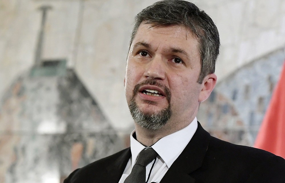 Hadházy Ákos kilép az LMP-ből