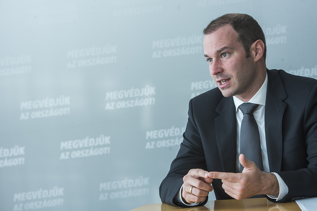 A különadó a minimum