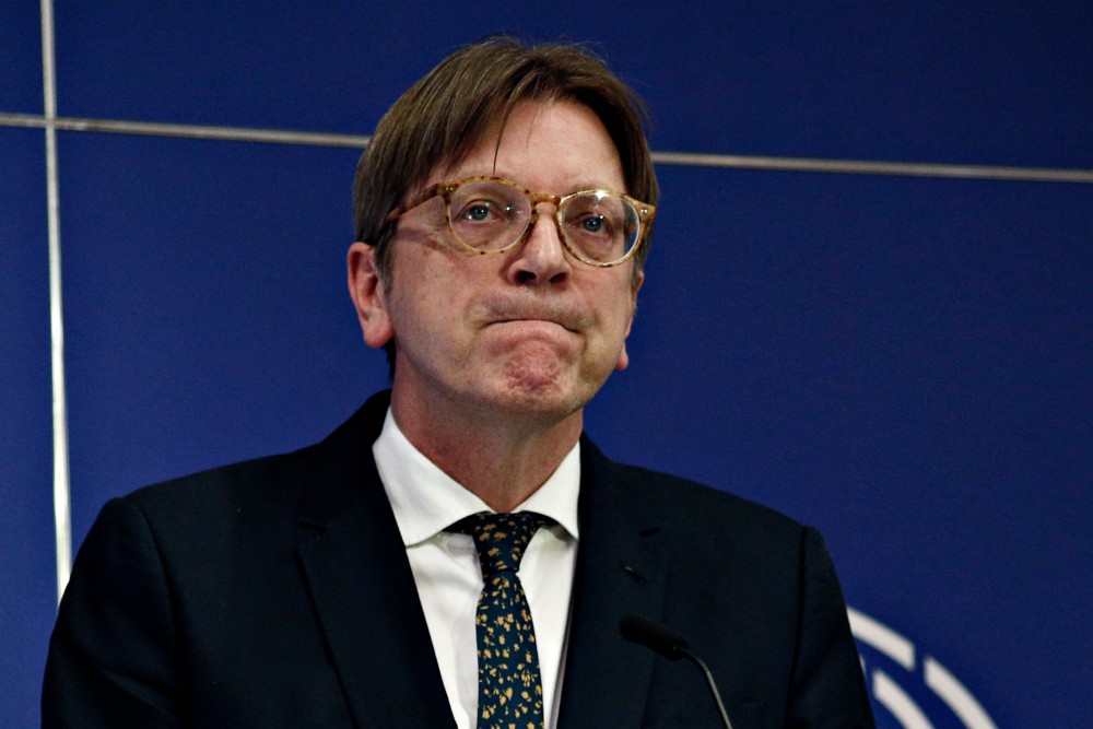 Deutsch Tamás: magyarellenes és rasszista Guy Verhofstadt levele