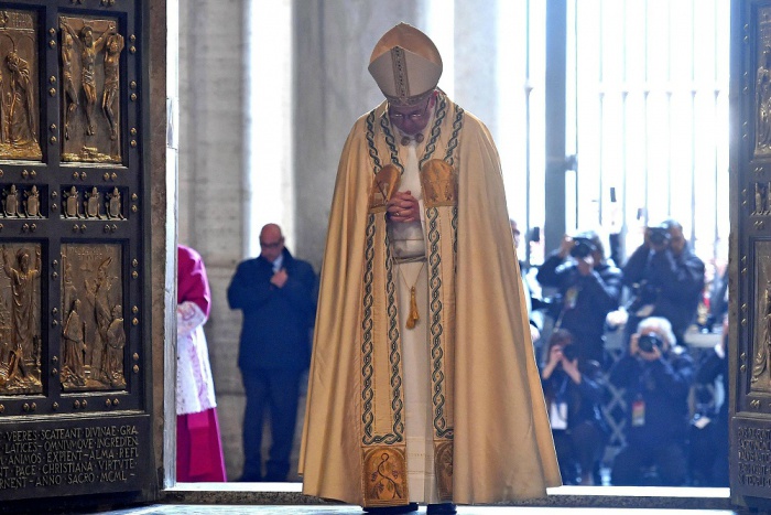 Migránsmise a Vatikánban