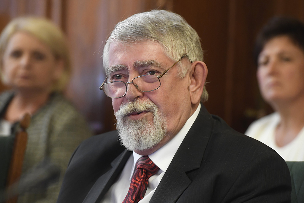 Kedden jelenik meg a három centrumkórház tervpályázata