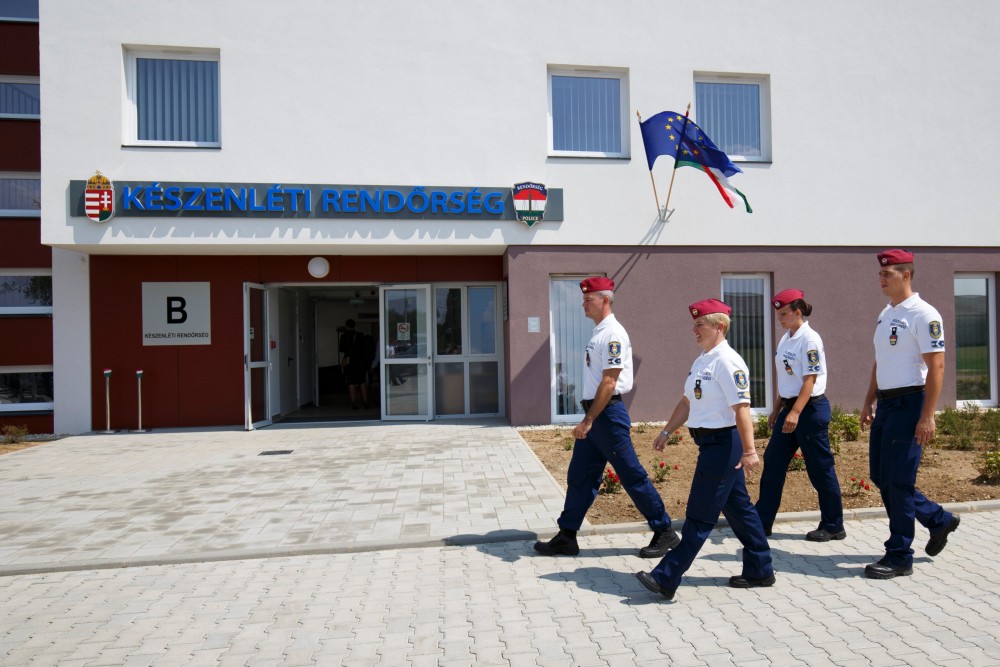 Új épületekben a szombathelyi határvadászok