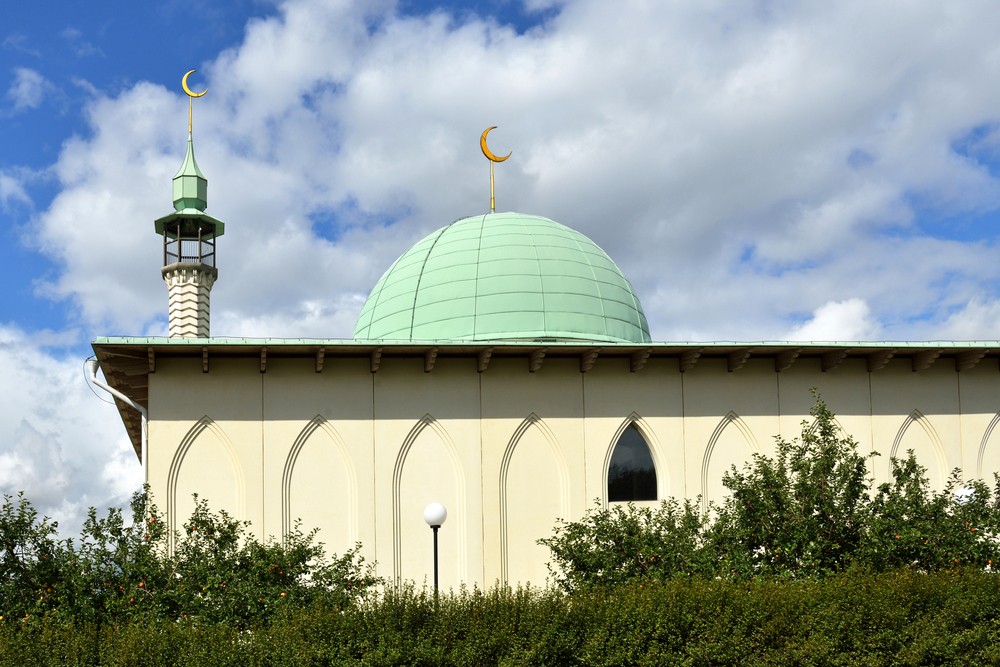 Betiltatnák a müezzin énekét