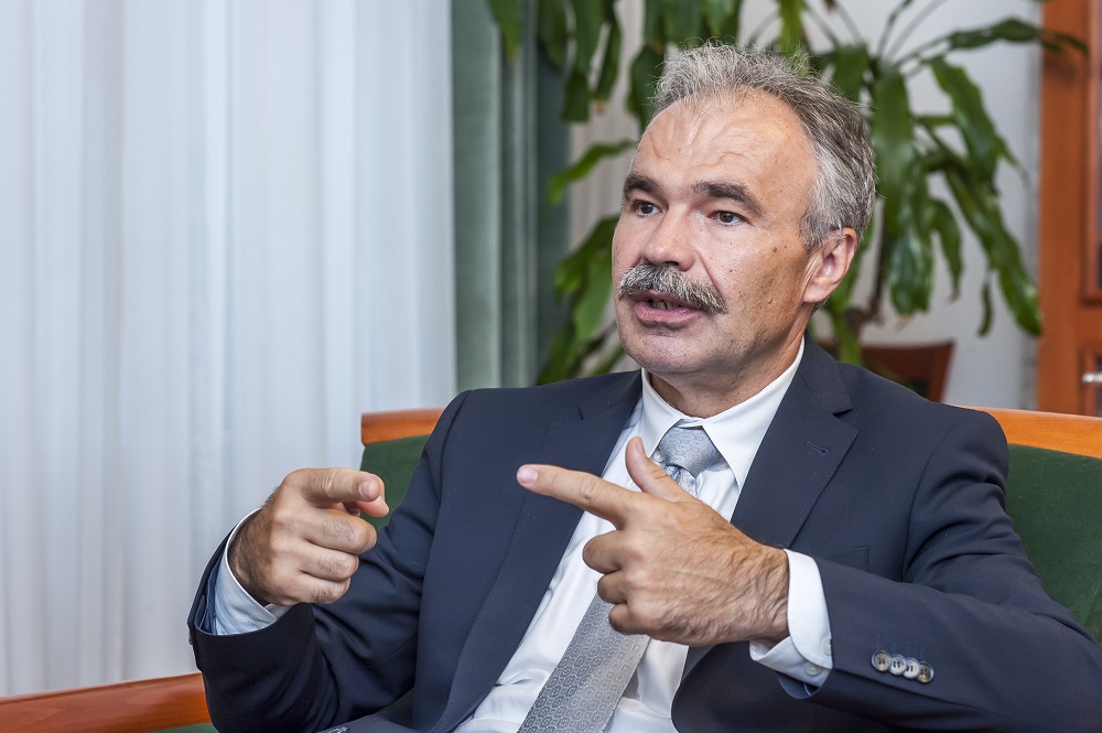 Az erdélyi versenyképesség növelése is a feladatunk