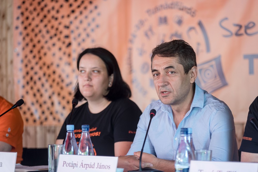 A nemzet közjogi egyesítése befejeződött