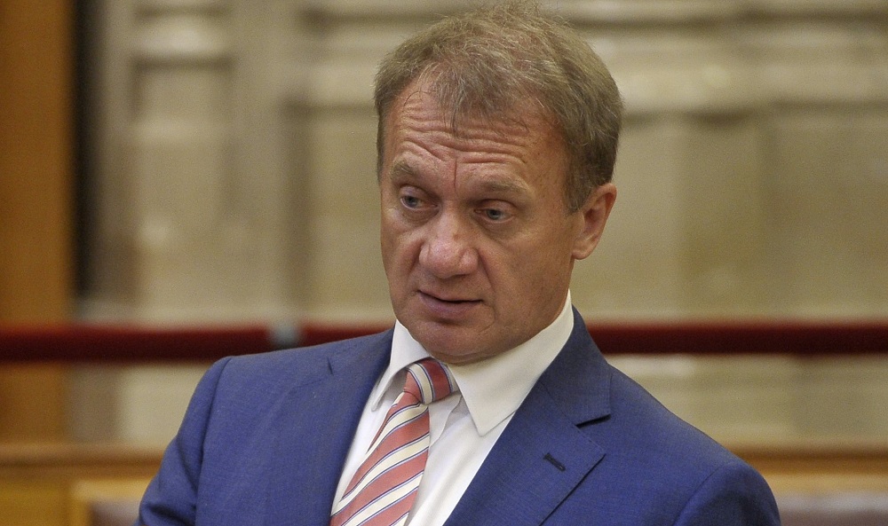 Varju új költségvetést készítene