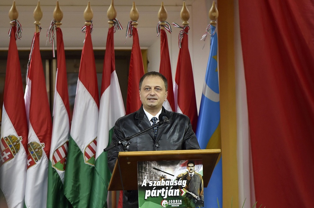 Az értelmiségről elmélkedik a Jobbik