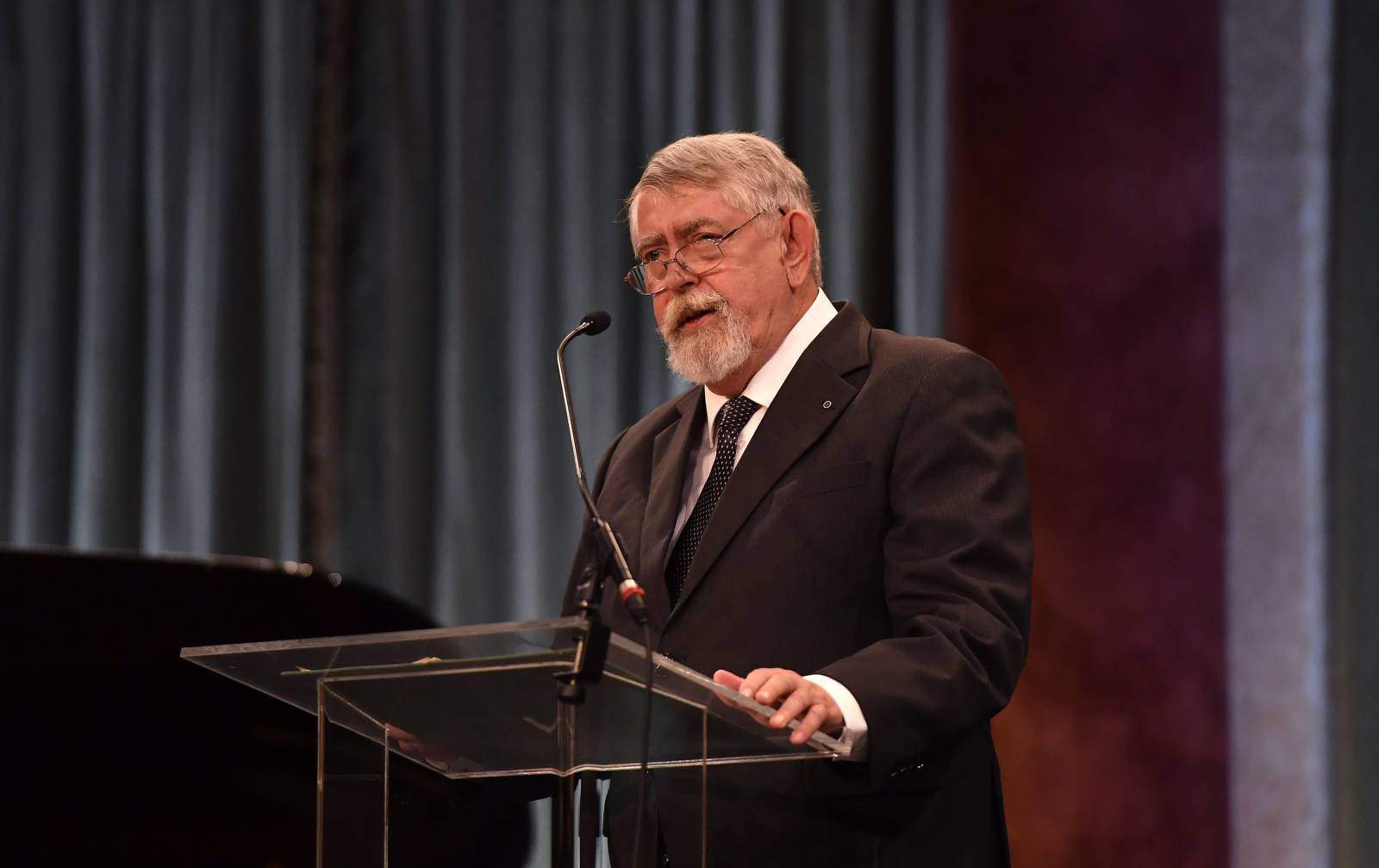 A gondolatokat fegyelmezni nem lehet