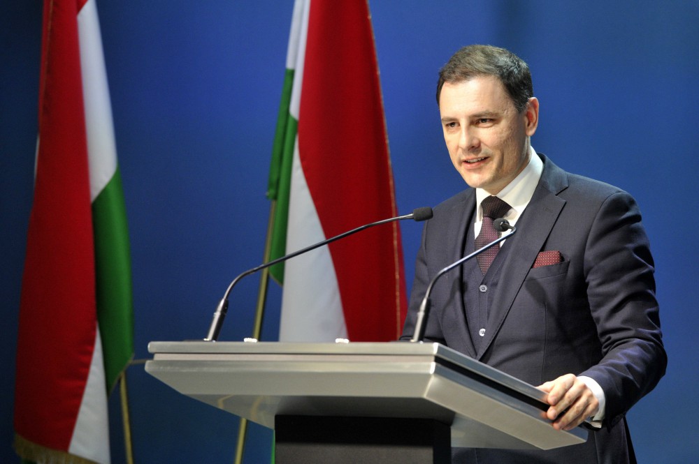 Szolgáltató államra van szükség